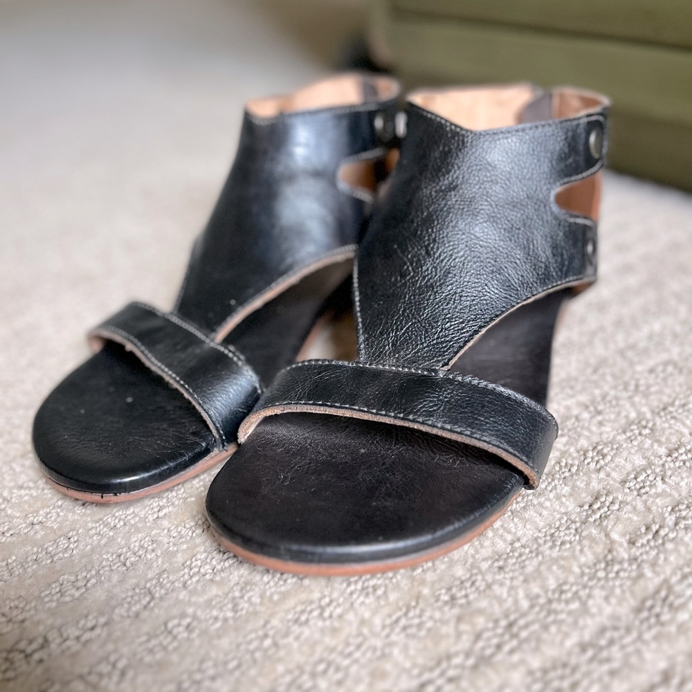 BedStu Soto Sandals